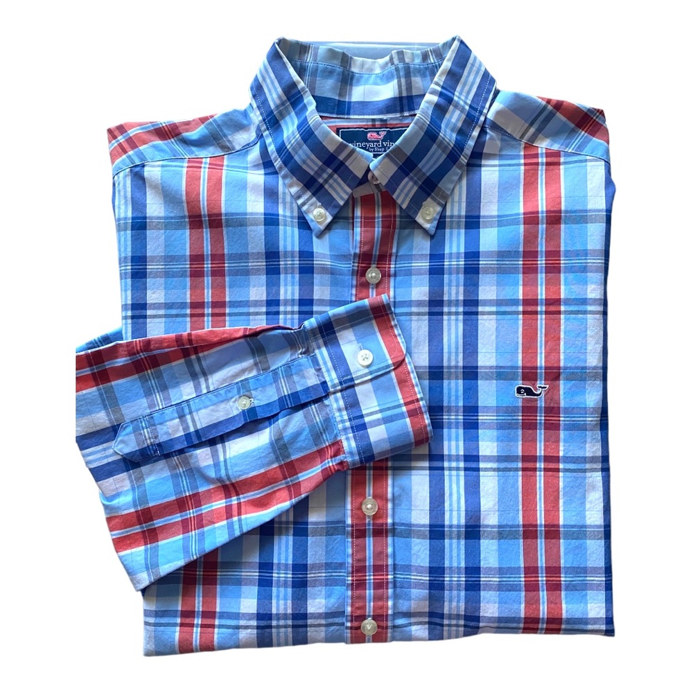 Vineyard Vines Slim fit whale 🐳 plaid button down shirt.